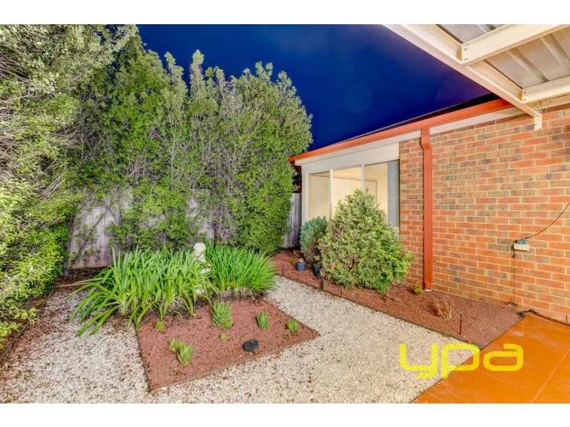 44 Taylors Hill Blvd, Taylors Hill VIC 3037