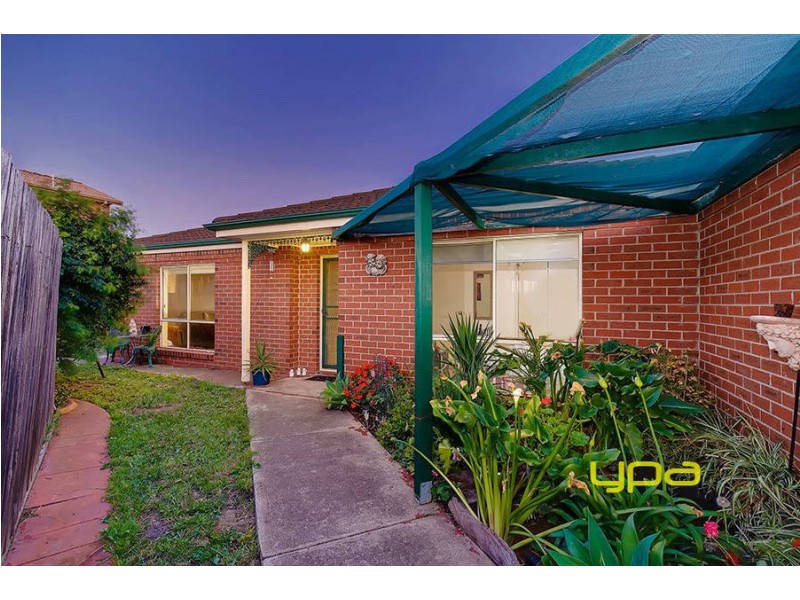 2/180 Copernicus Way, Keilor Downs VIC 3038