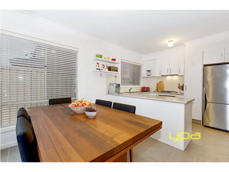 22 Richie Circuit, Hillside VIC 3037