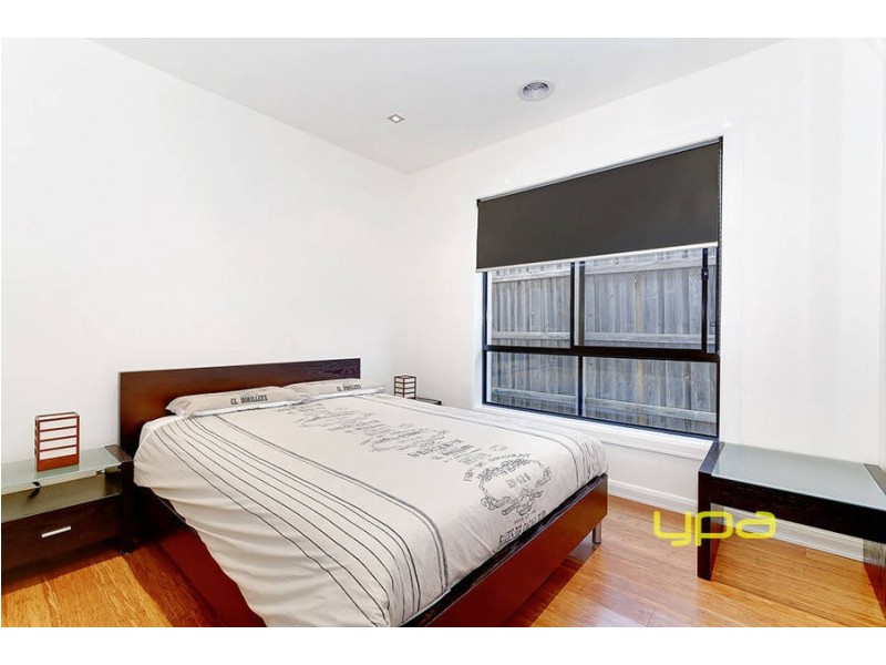 2/26 Jade Way, Hillside VIC 3037