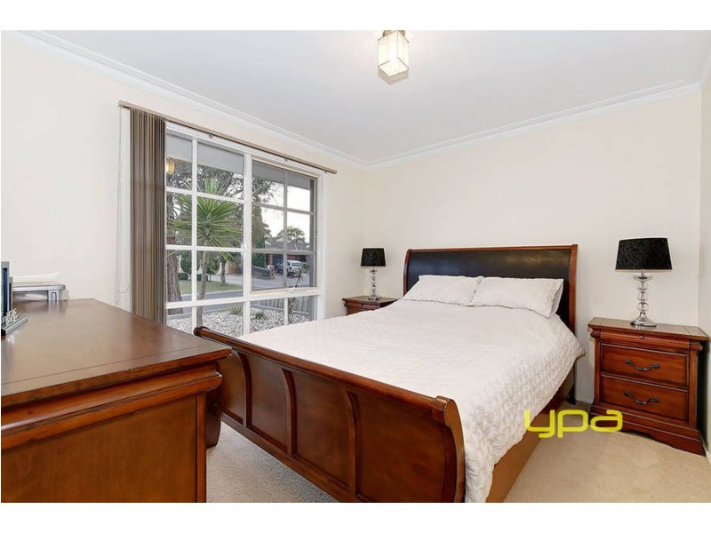 30 Aitken Drive, Delahey VIC 3037