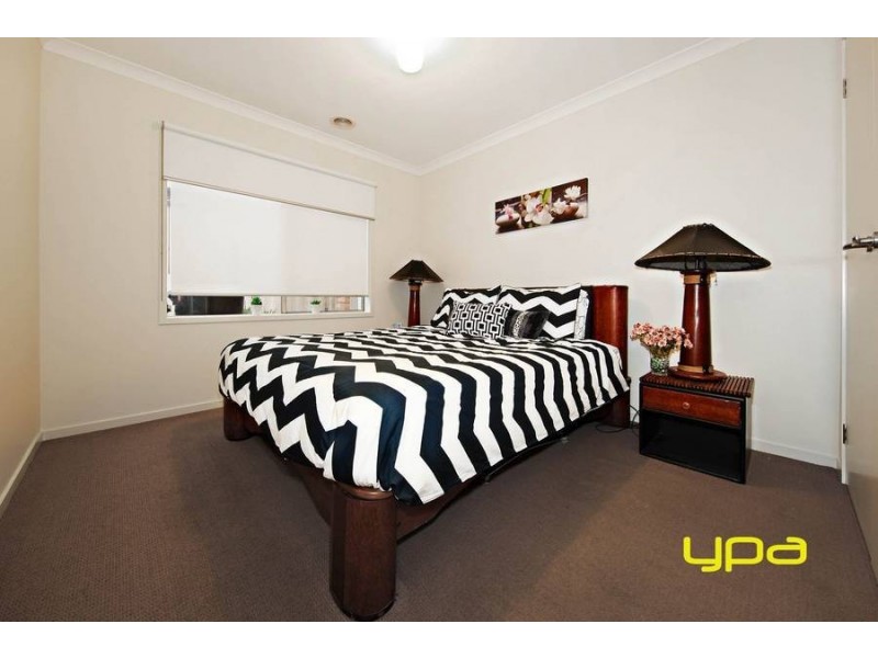 99 George Street, Taylors Hill VIC 3037