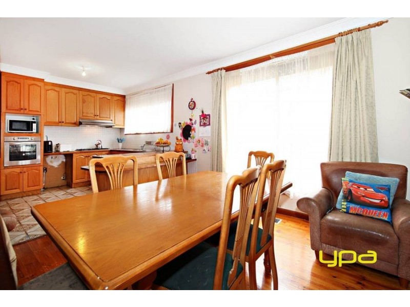 17 Lady Nelson Way, Keilor Downs VIC 3038