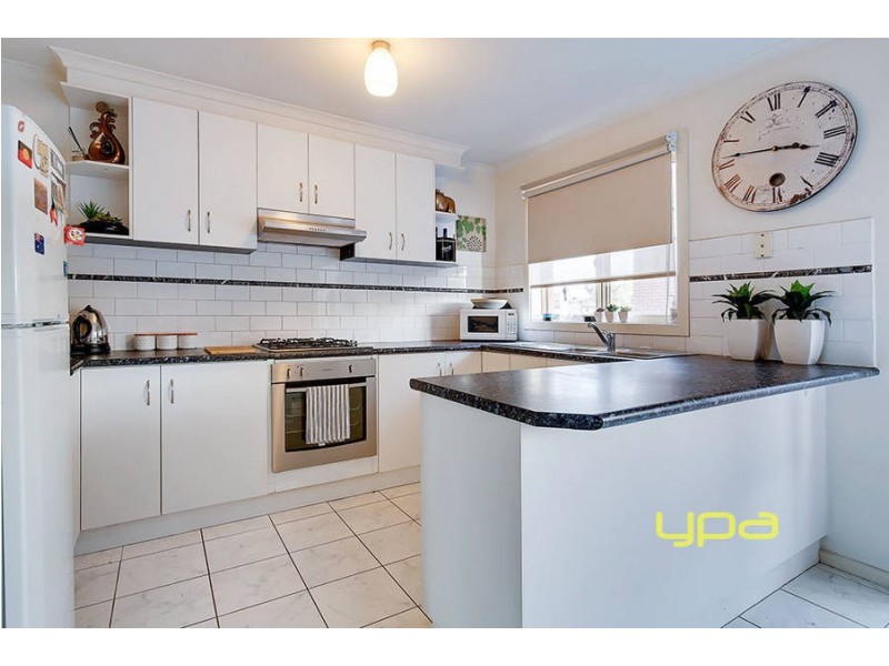 10a Village Avenue, Taylors Lakes VIC 3038