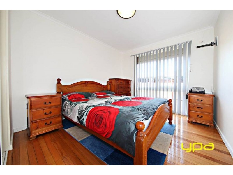 25 Magnolia Avenue, Kings Park VIC 3021