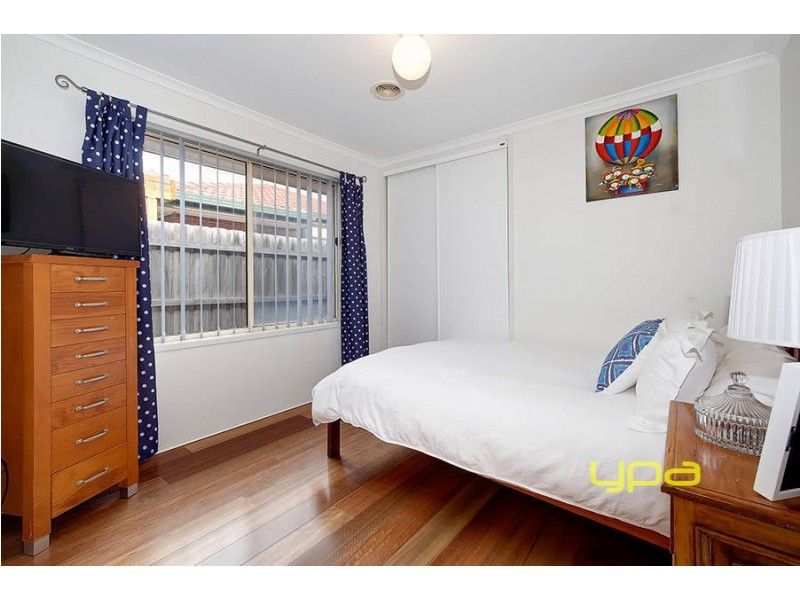 8 Brindalee Way, Hillside VIC 3037