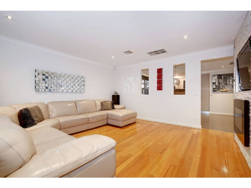 1/9 Sayvel Close, Hillside VIC 3037