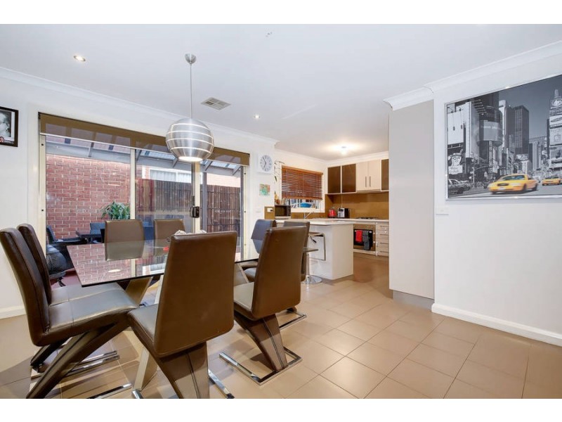 1/9 Sayvel Close, Hillside VIC 3037