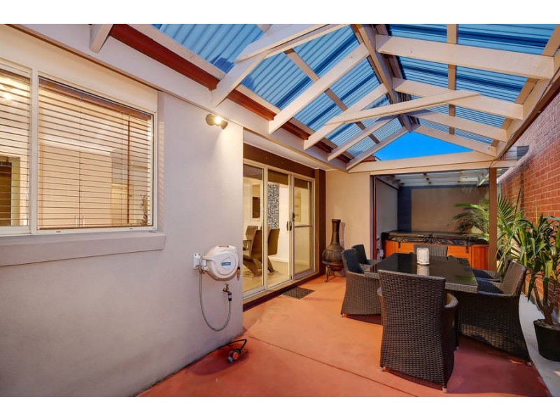 1/9 Sayvel Close, Hillside VIC 3037