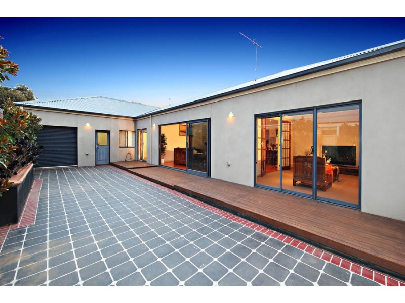 9 Bowman Court, Taylors Hill VIC 3037