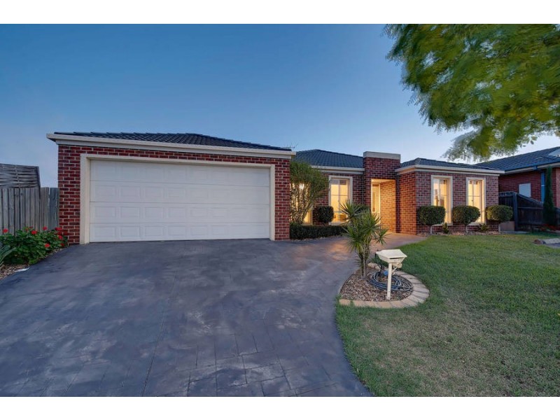 2  Eliza Court, Hillside VIC 3037