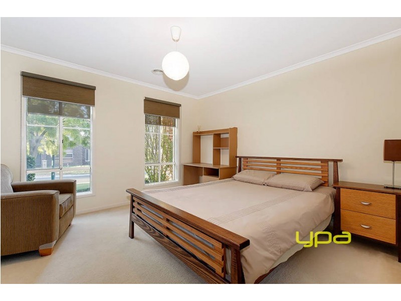 2  Eliza Court, Hillside VIC 3037