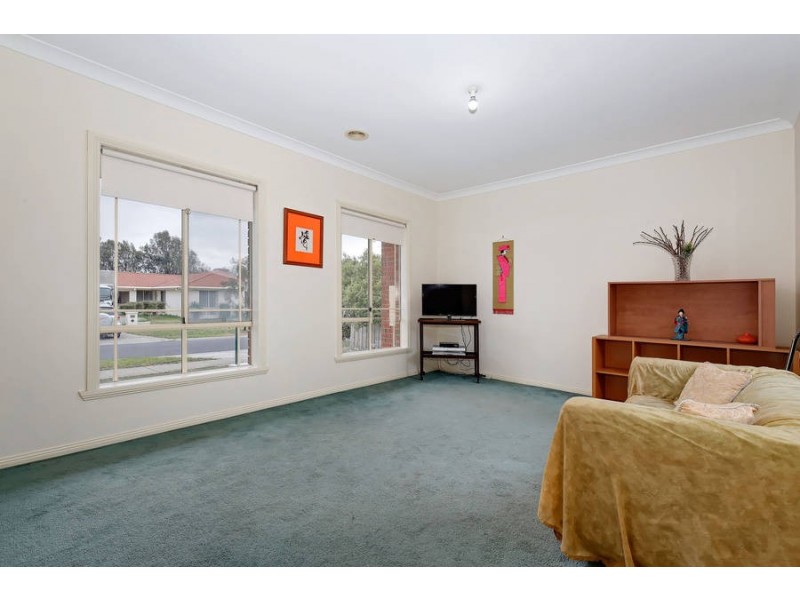 4 Silvana Way, Hillside VIC 3037