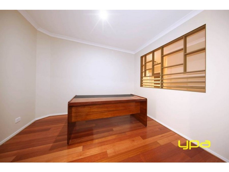 47 Queens Parade, Hillside VIC 3037