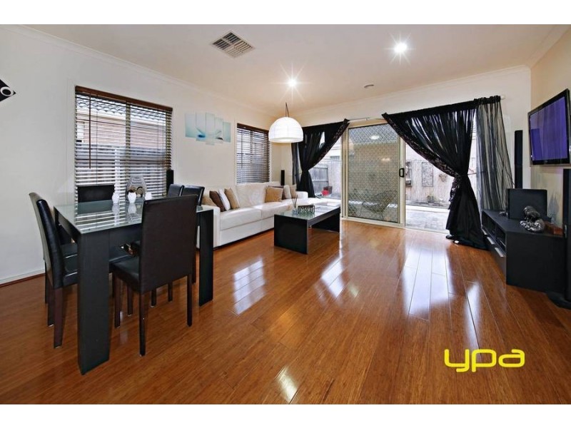 1/20 Panorama Drive, Hillside VIC 3037