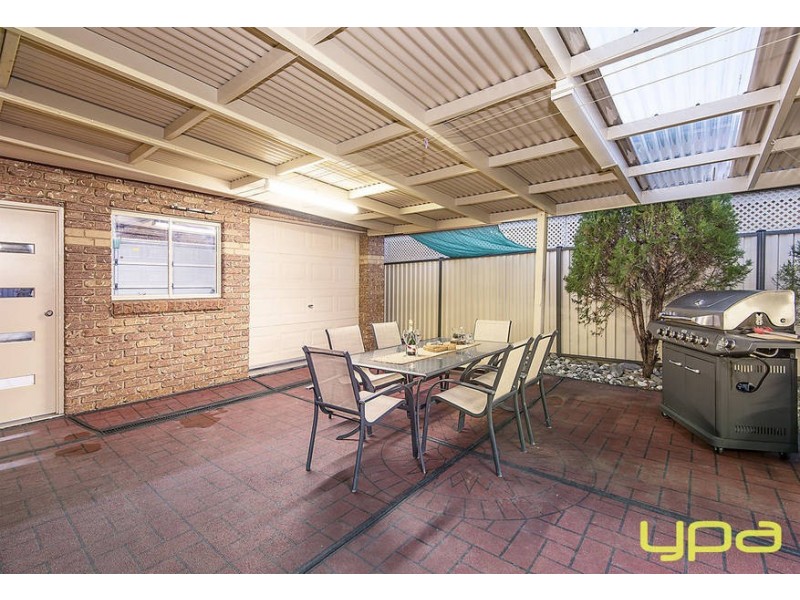 68 Watervale Blvd, Taylors Hill VIC 3037