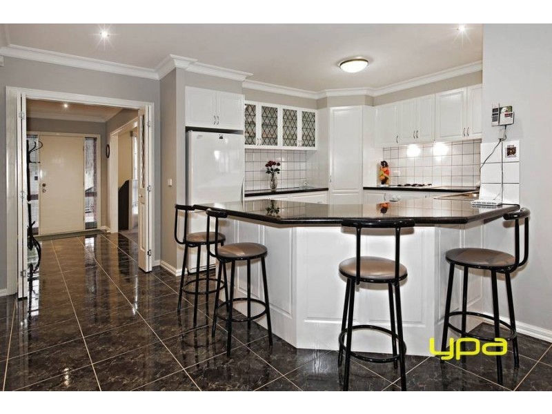 24 Jamieson Terrace, Taylors Hill VIC 3037