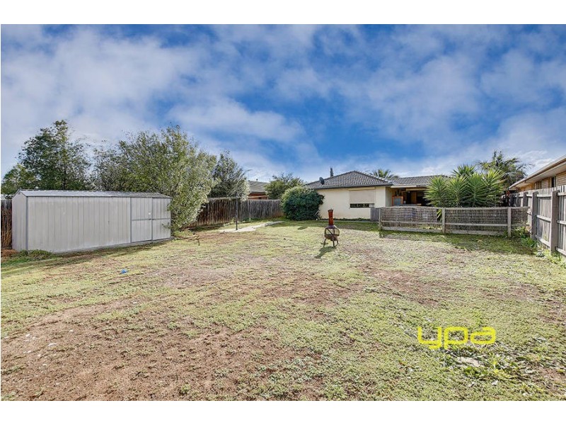 32 Pimelea Way, Hillside VIC 3037