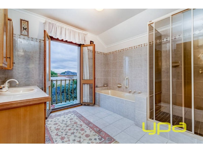 1 Ajax Close, Keilor Downs VIC 3038