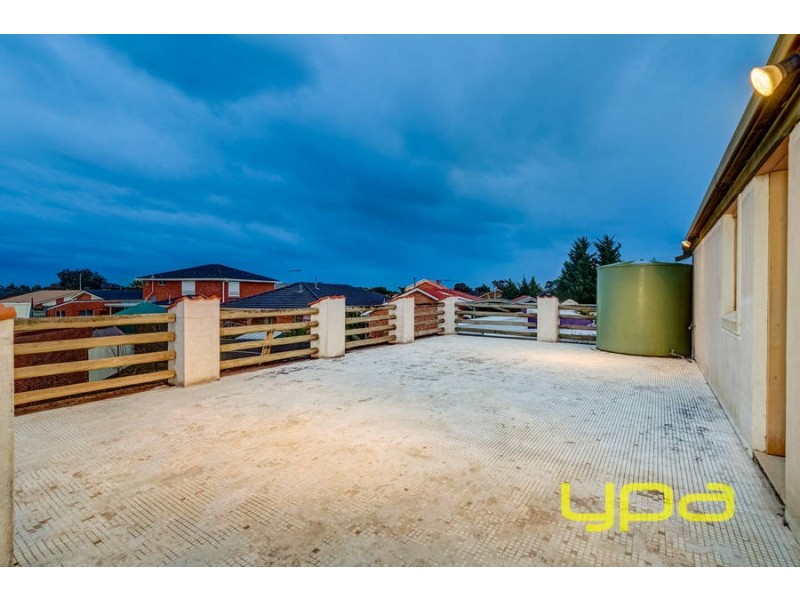 1 Ajax Close, Keilor Downs VIC 3038