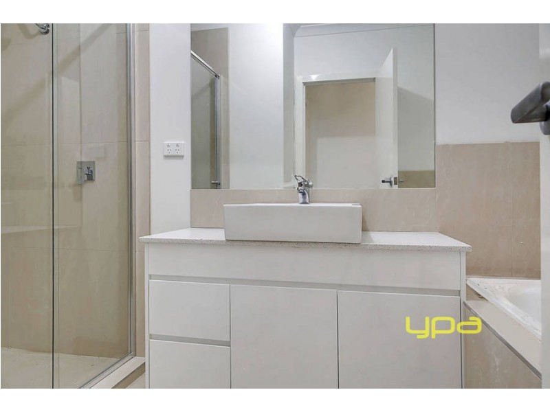 4/63 Victoria Road, Sydenham VIC 3037