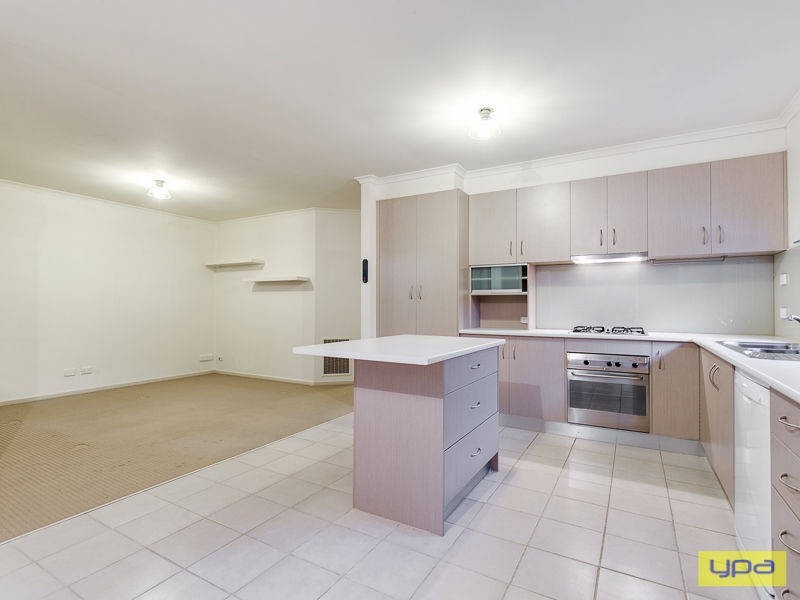 8A Shields Court, Sydenham VIC 3037
