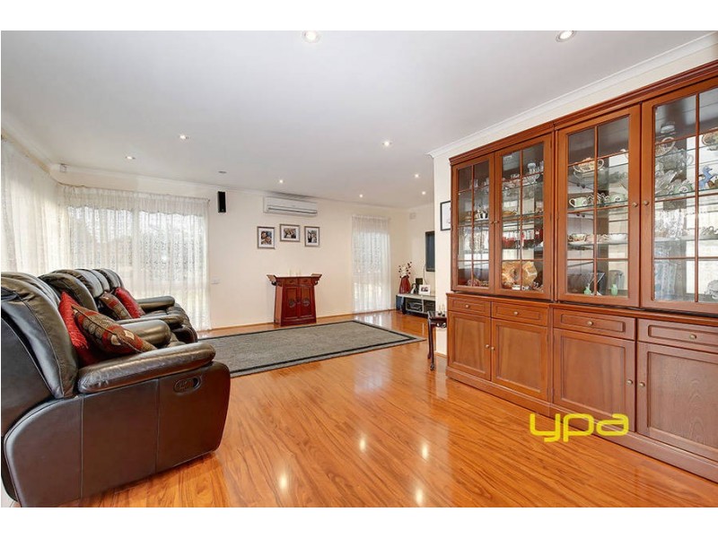 15 Homestead Drive, Keilor Downs VIC 3038