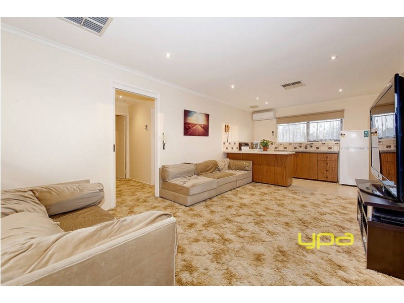 15 Homestead Drive, Keilor Downs VIC 3038