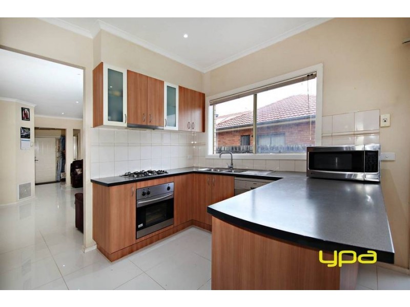 11 Durack Circuit, Taylors Hill VIC 3037