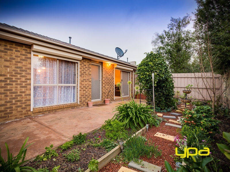 30 Bungarim Wynd, Sydenham VIC 3037
