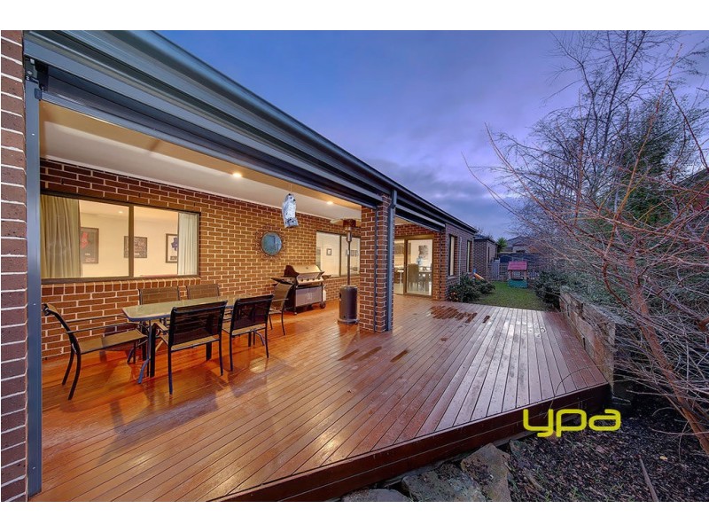 36 Domain Drive, Hillside VIC 3037