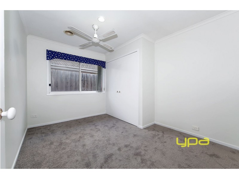 8 Penshurst Court, Hillside VIC 3037