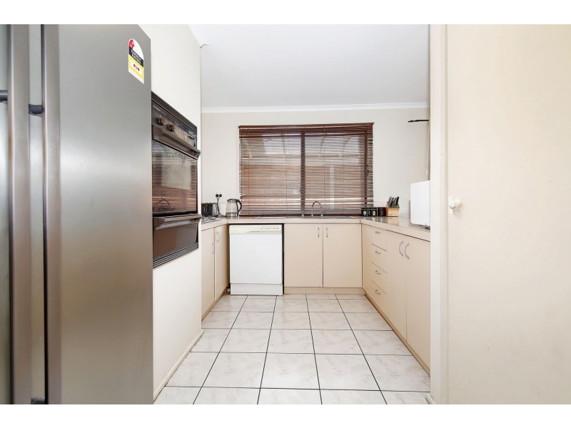 5 Cynthia Court, Hillside VIC 3037