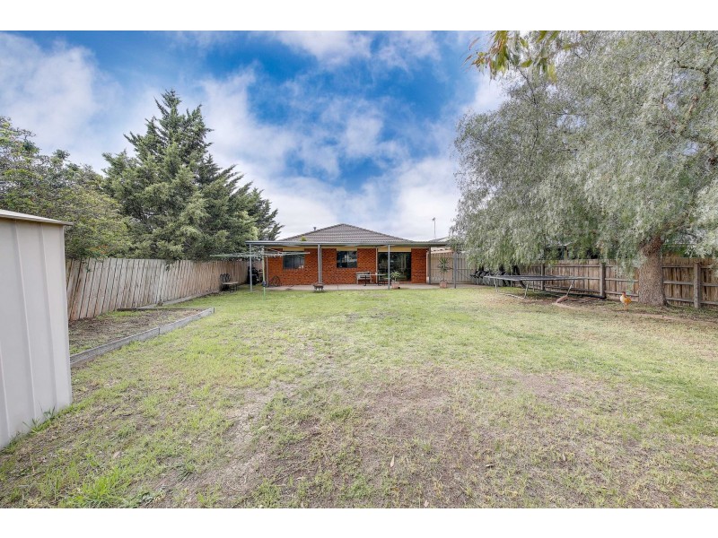 5 Cynthia Court, Hillside VIC 3037