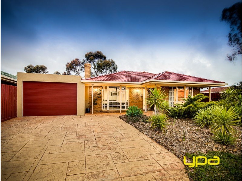 22 Themeda Court, Delahey VIC 3037