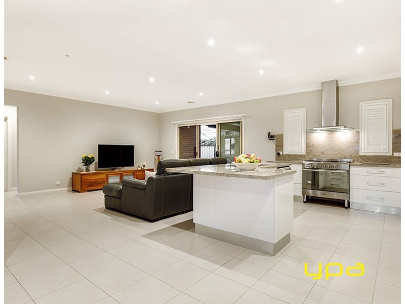 45 Domain Drive, Hillside VIC 3037