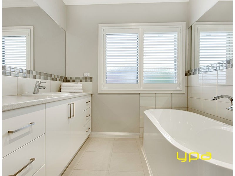 45 Domain Drive, Hillside VIC 3037