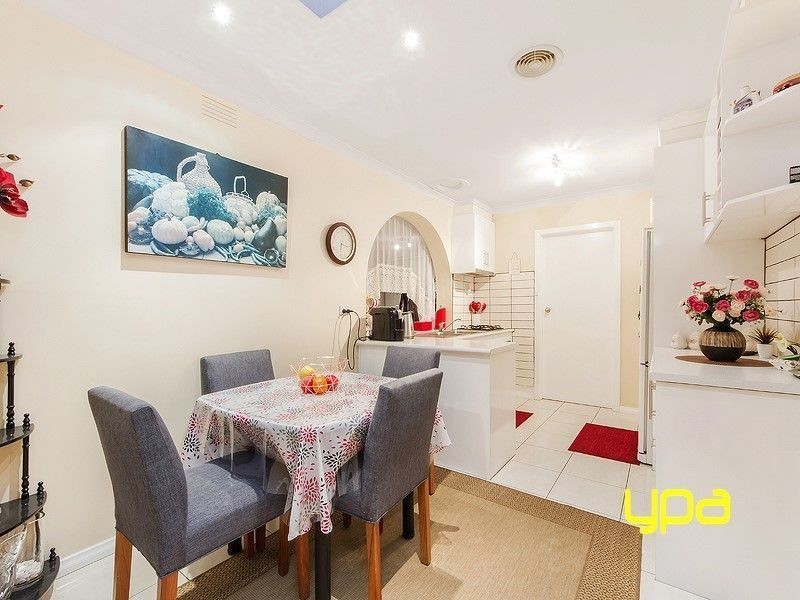 6 Billingham Road, Deer Park VIC 3023