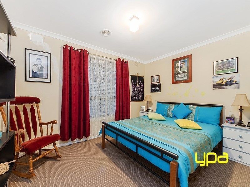 6 Billingham Road, Deer Park VIC 3023