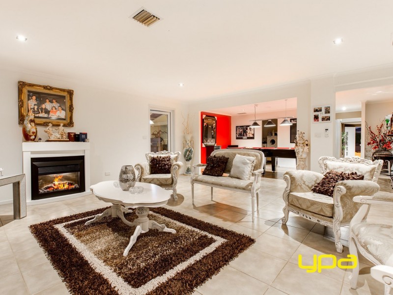 38 Sugar Gum Drive, Hillside VIC 3037