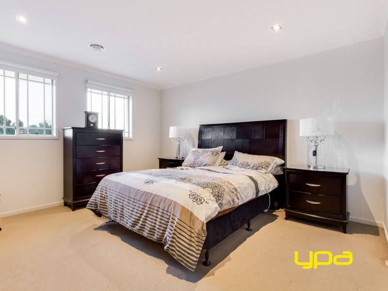 38 Sugar Gum Drive, Hillside VIC 3037