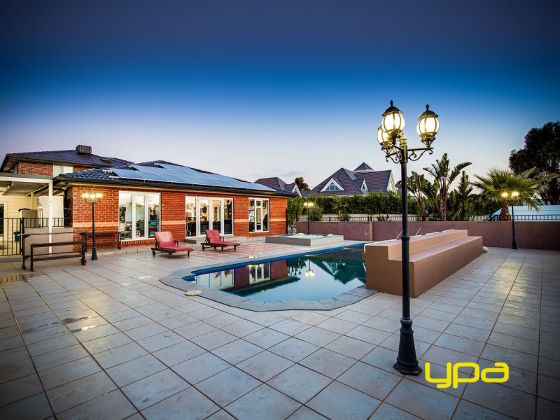 38 Sugar Gum Drive, Hillside VIC 3037