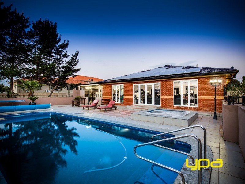 38 Sugar Gum Drive, Hillside VIC 3037