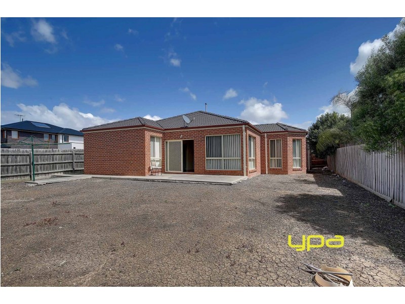 31 Willowood Court, Taylors Hill VIC 3037