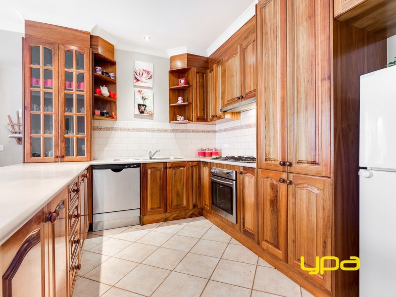 39 Allenby Road, Hillside VIC 3037