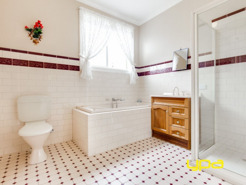 39 Allenby Road, Hillside VIC 3037