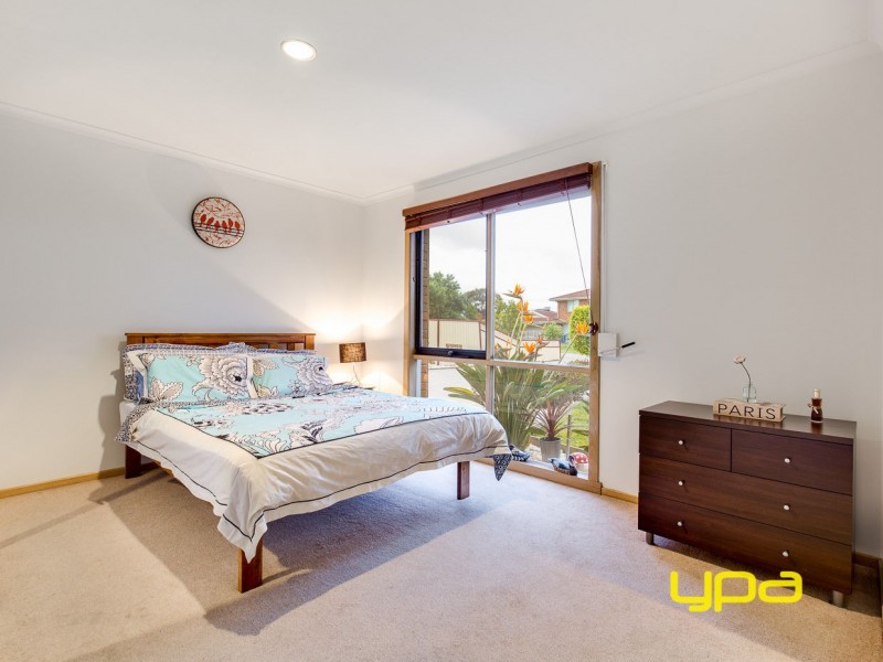 17 Alcott Place, Delahey VIC 3037