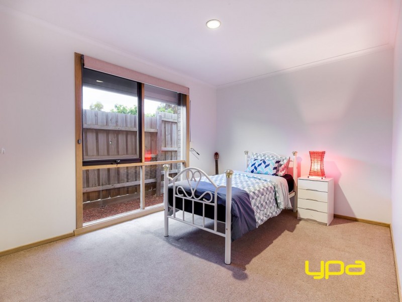 17 Alcott Place, Delahey VIC 3037