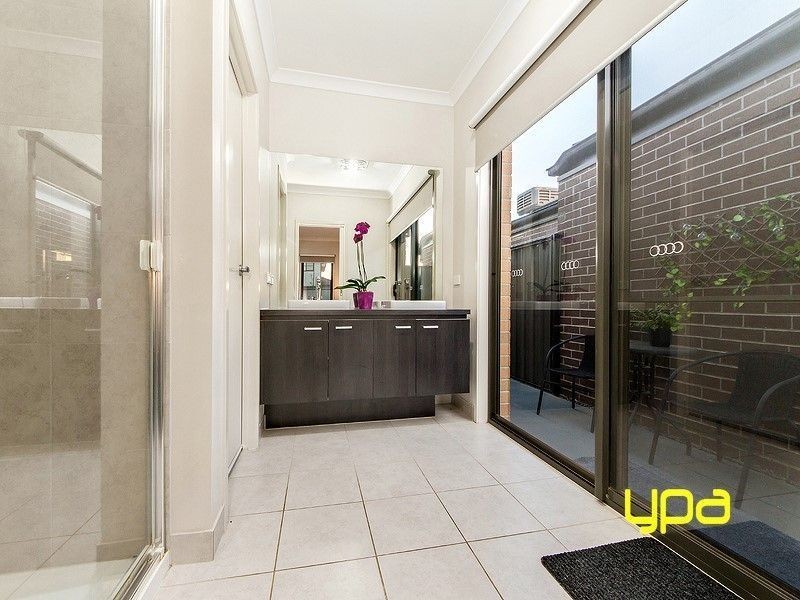 16 Patchouli Street, Truganina VIC 3029