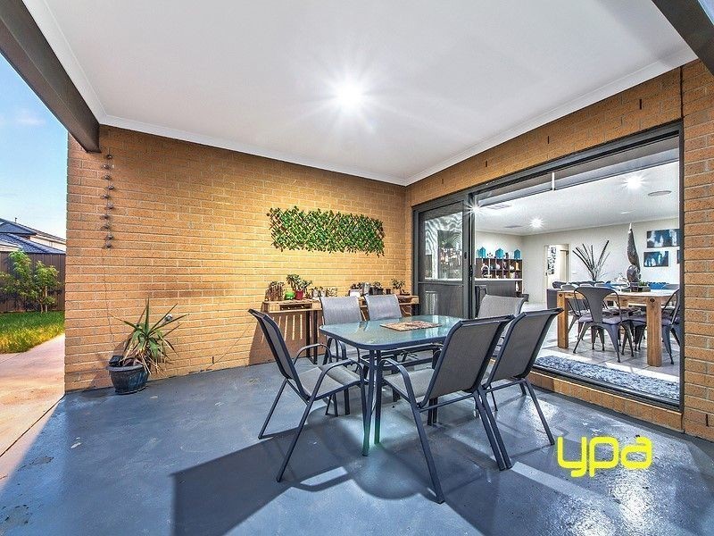 16 Patchouli Street, Truganina VIC 3029